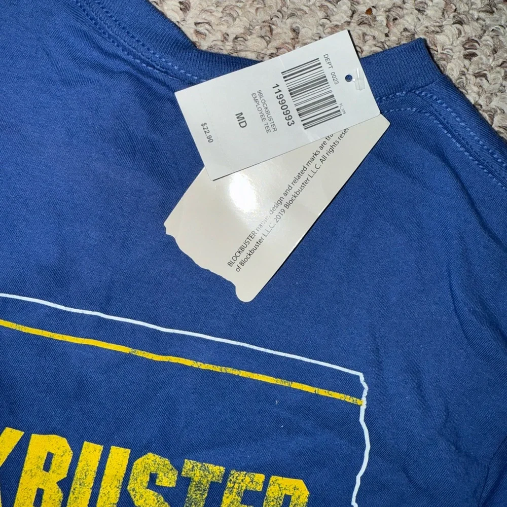 Men’s Blockbuster Graphic T-Shirt. NWT. - Picture 3 of 3